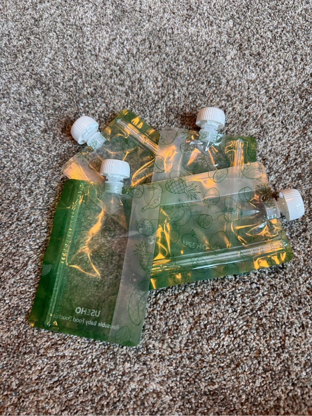 Reusable Green Kids Silicone Food Pouches with White Caps - Set of 4
